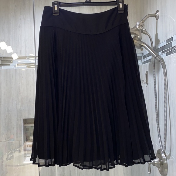 INC International Concepts
INC Pleated Midi Skirt - Picture 3 of 9